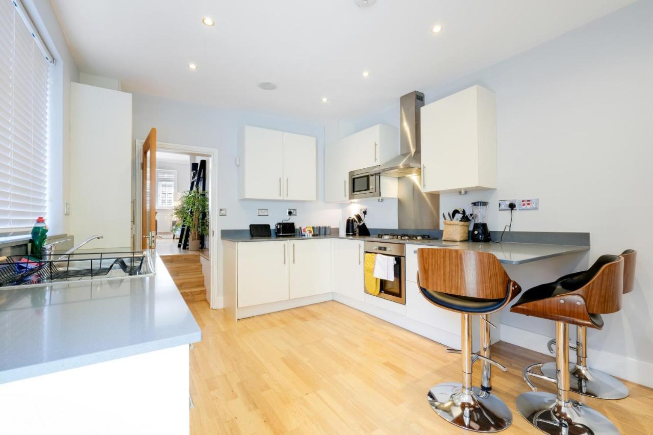Luxury 3 Bedroom 2 Bathroom House, Fulham By 360Stays Londra Exterior foto